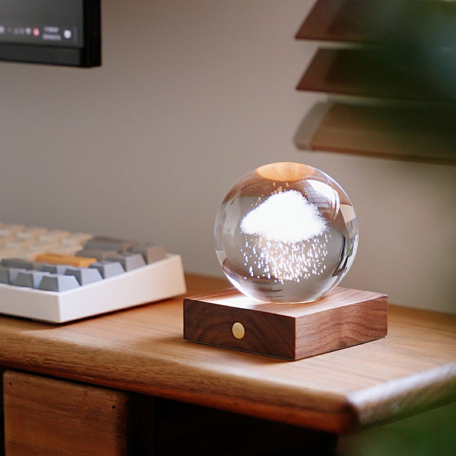 Lamp Gingko Amber Crystal Rain Cloud