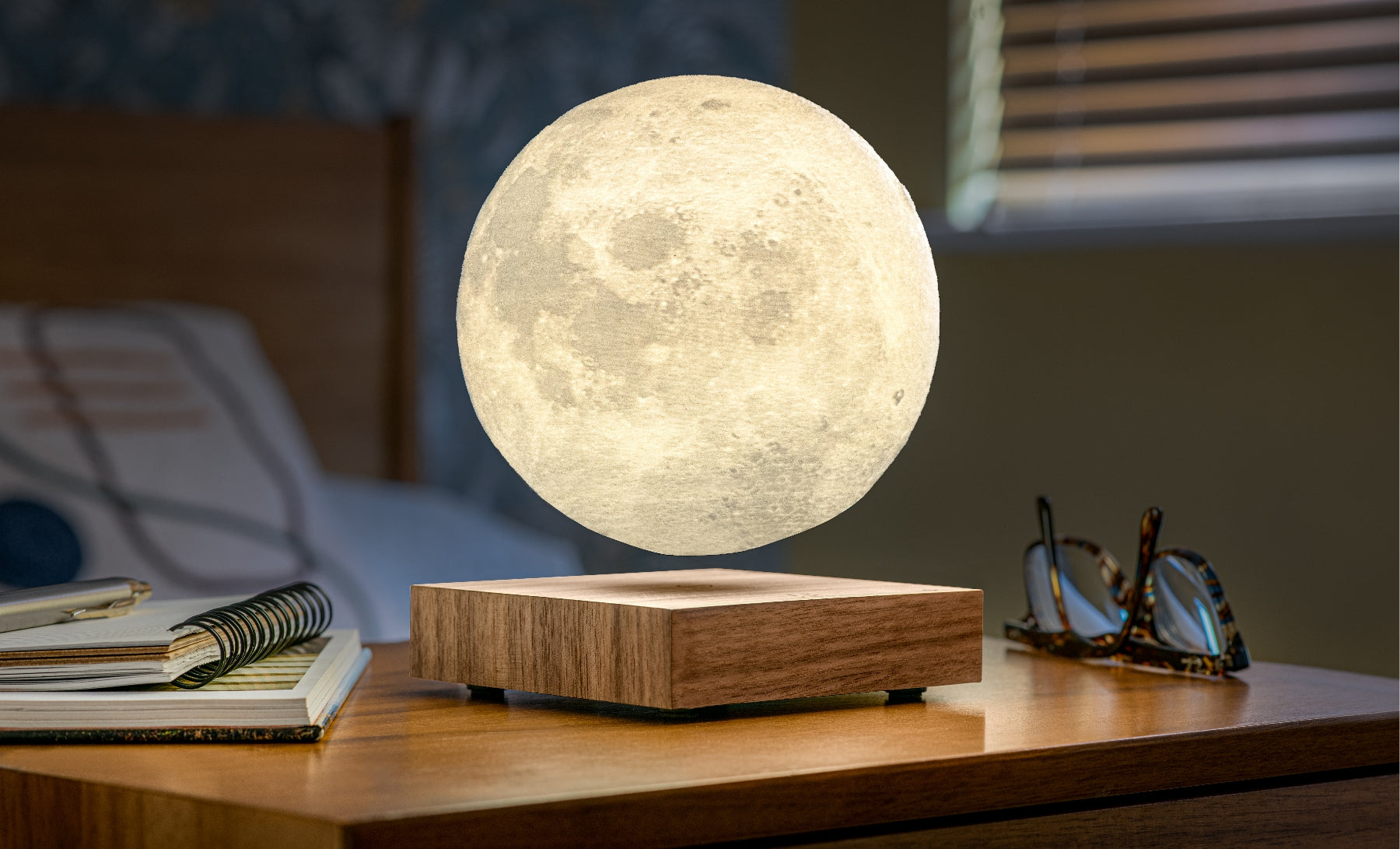 Lamp Gingko Smart Moon Light Walnut