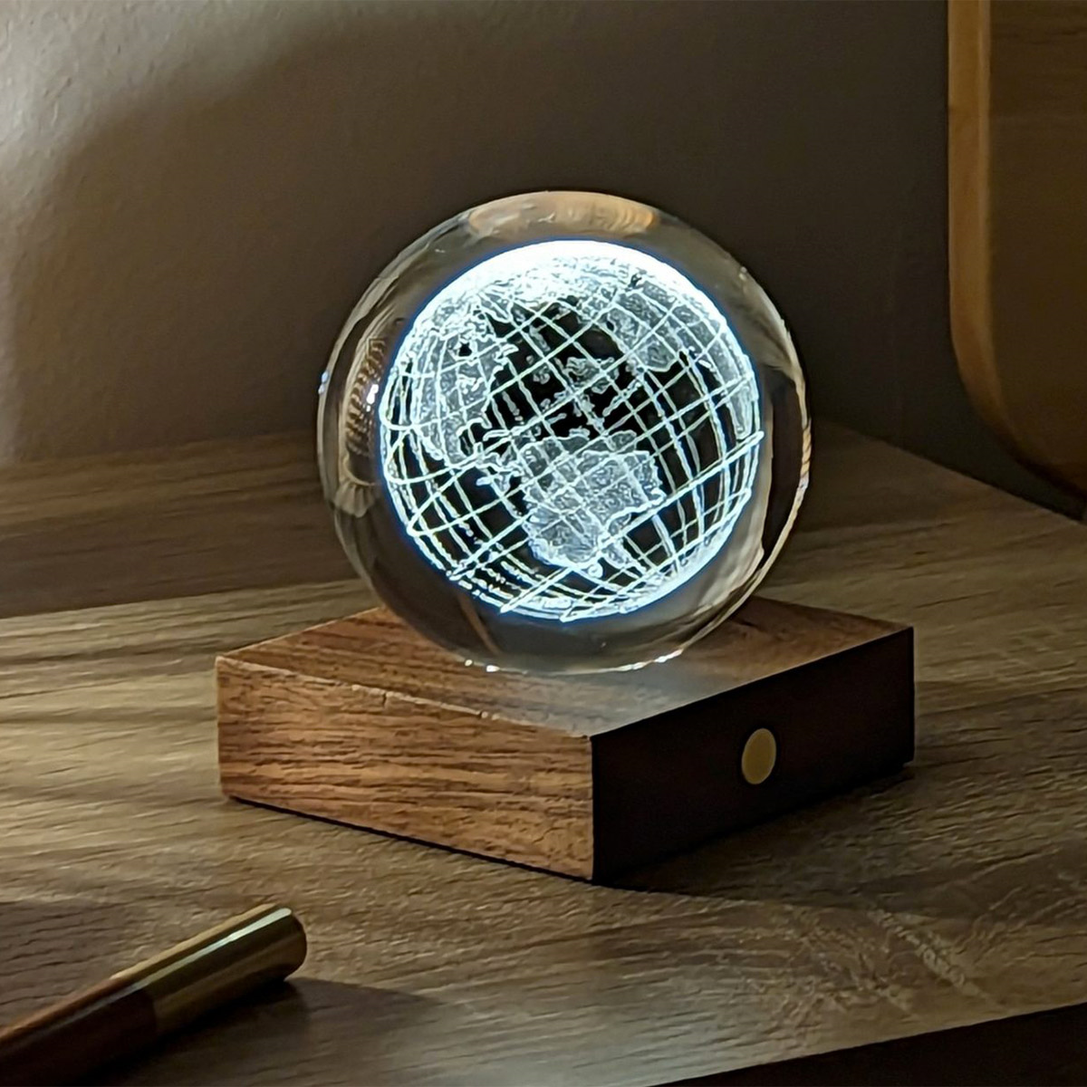 Lamp Gingko Amber Crystal World Globe