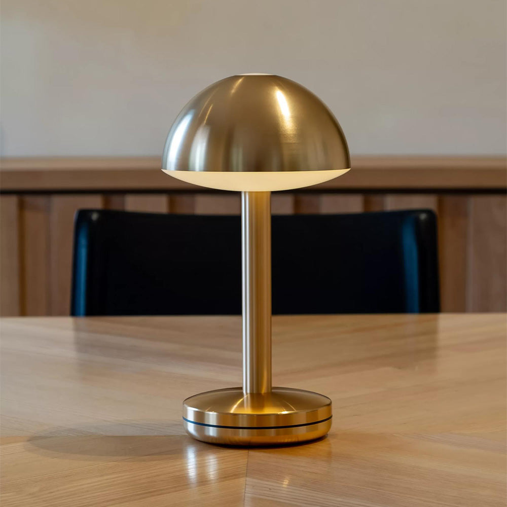 Lamp Humble Bug Table Gold