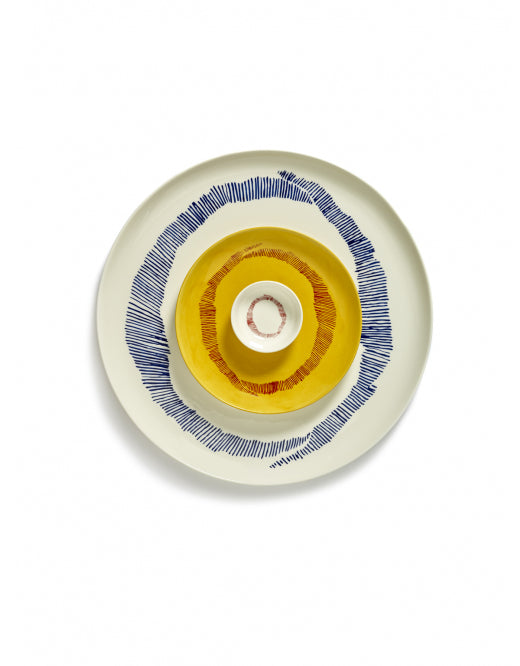 <transcy>Saucer Feast XS L7.5 X W7.5 X H2 cm White Swirl-Stripes Red</transcy>